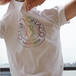 CLUB MONACO Crest Pride Tee - size M (unisex)
